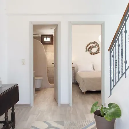 فيلة Vaya Agia Anna (Naxos)